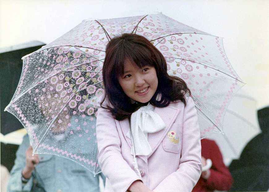 �������ɵ��������Ŷ���˭ �����е���ѩ��ʲô����