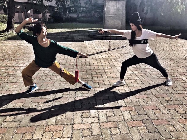 ���˹չն�������̫�� �ֳֳ����������㳬����