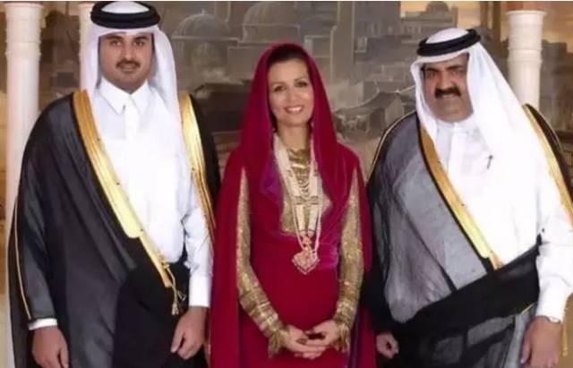 л���������������Ͼ��� ����ʱ�����Ƭ�ܾ���