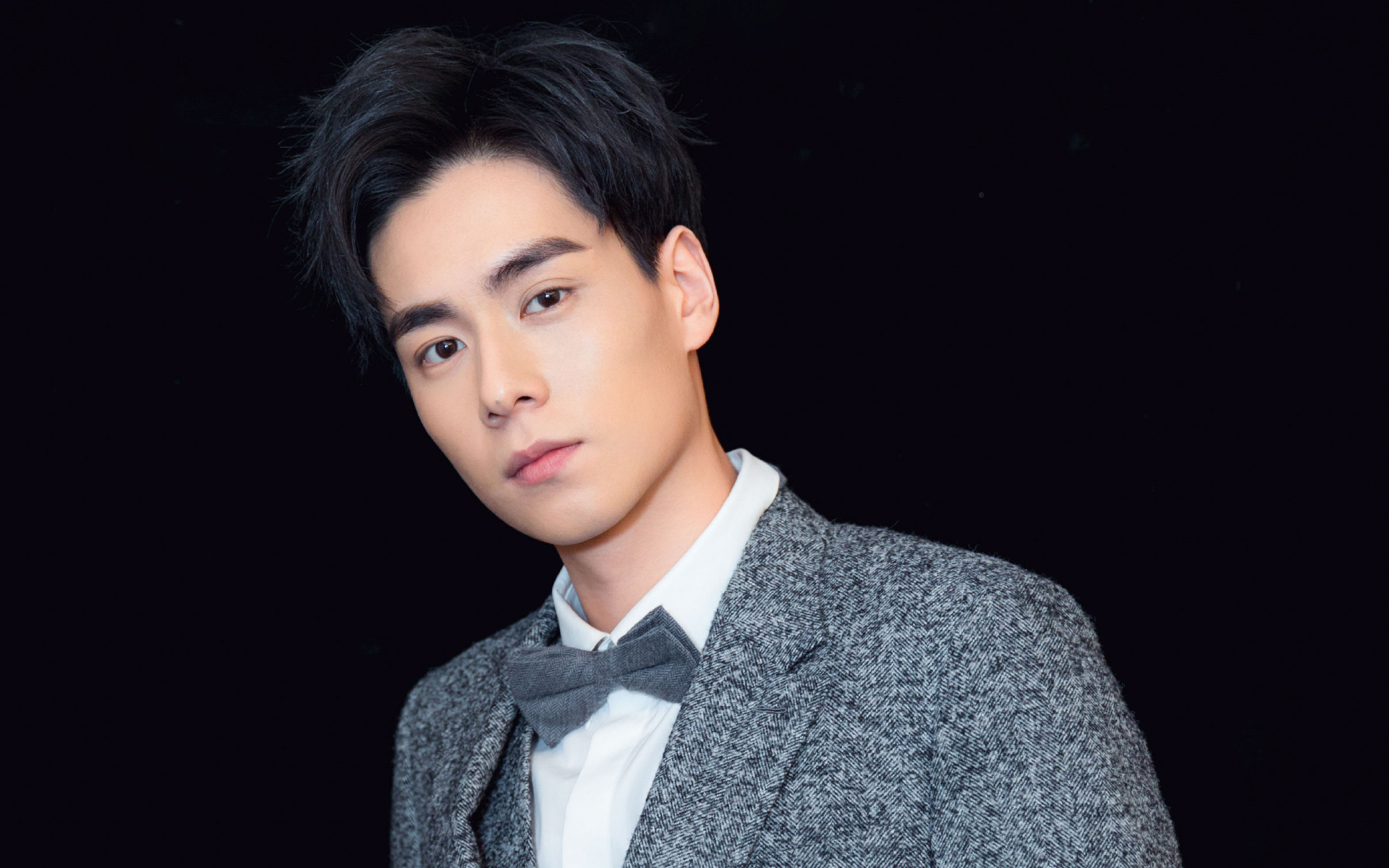 ��һ�������Ů������˭ ����������¼������¼����