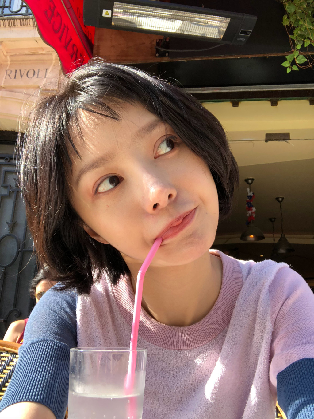 ��ѩ����������Ƭ helloŮ��ѩ�Ʊ���������Ŀ�ǵڼ���