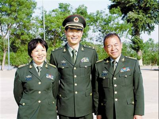 姴�꿴���װ��˧��ͼƬ 姴�꿺����ӵİ������