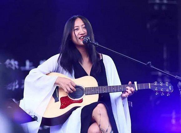 �������ȶ�����˭ ף�Ǻͳ���Ϊʲô����