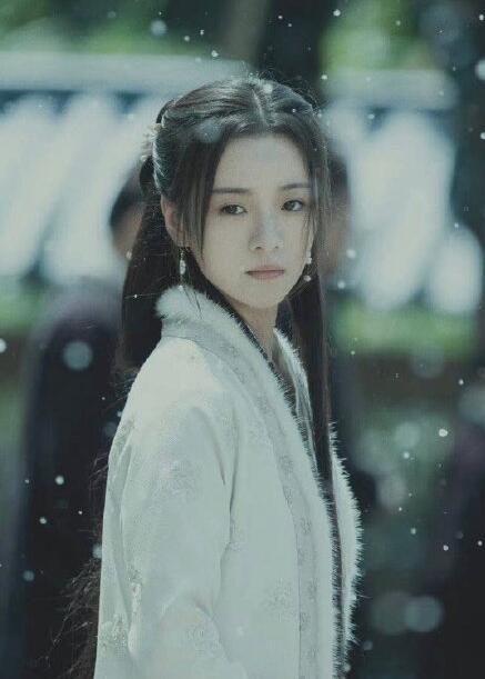 ѩ�к����н��౻ǿ���� ��˭ǿ��