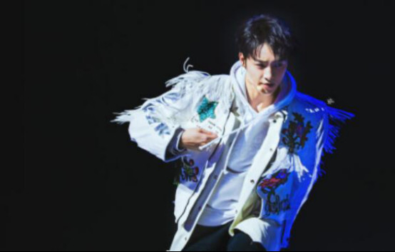 Фս�����¼���ô���� Фս�Ͽ��ִ�Ӫ����һ��