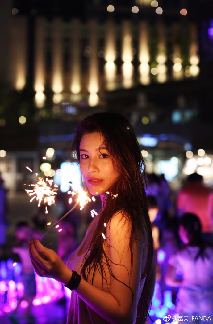 ����������¼�����ô���� �����ֽ���������ڵ��Ϲ���˭