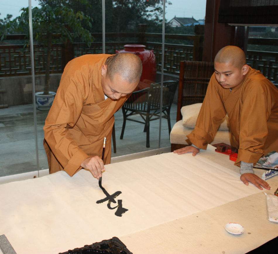 �Ӳη�ʦ����ǰ������˭ �Ӳη�ʦΪʲô����