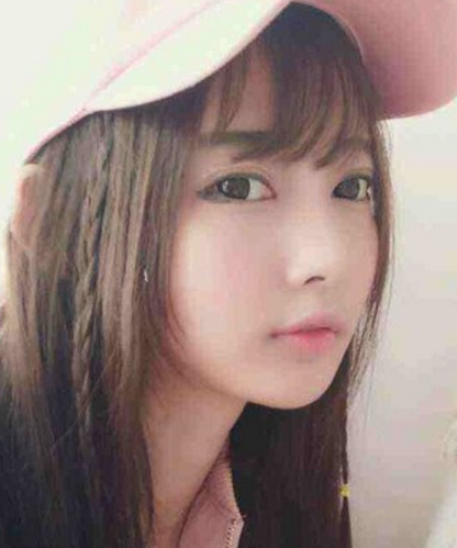 �������еĻ���Ů�� ��������ͬ������