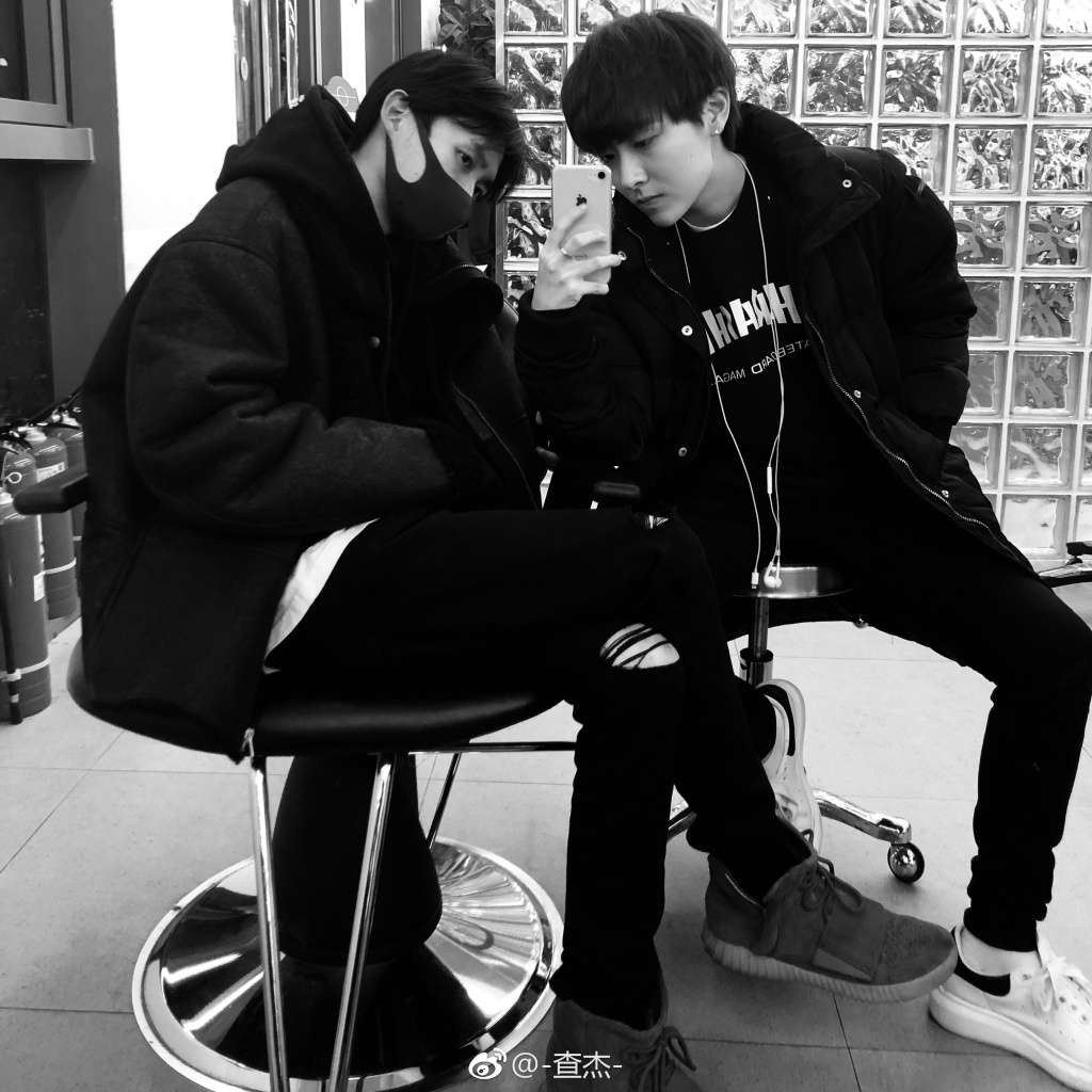 ����ǲ���ͬ���� ��꯲�ܿ��ִ�Ӫ�Ϲ�������һ��