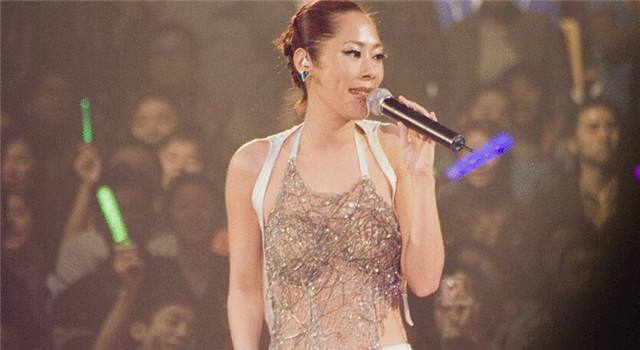 关淑怡为何与活佛生子 关淑怡现任老公是谁