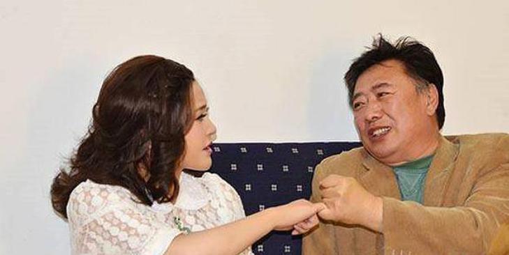 �������м������Ӻ�Ů�� ���м��λ�ʷ