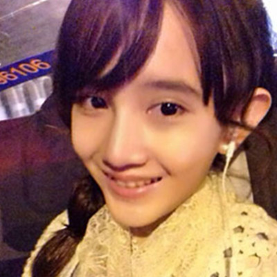 成梓宁和杨幂很像对比图 成梓宁整过容吗