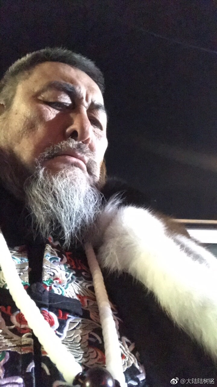 ����½����ΪʲôҪ������� ������½����ţħ��������շ���