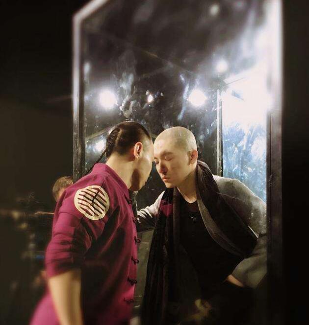 �ü��־���ˮƽ���� �ü�����ͬ־��