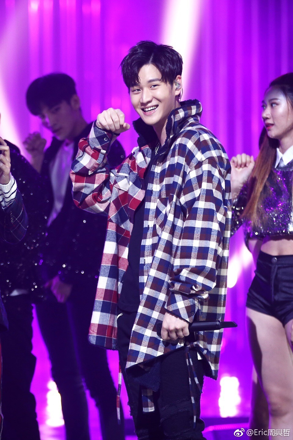 ������ͷ�ϵİ̺���ô���� �����������Ǹ����ز�����