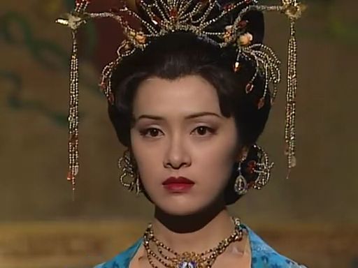 �������ǿʲô�� ����Ϲ���˭