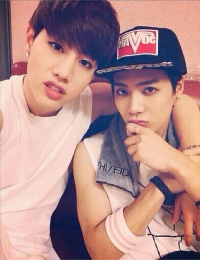 ���˶�Ϊʲô�ж�������minaǣ������ ���˶�������Ů��������