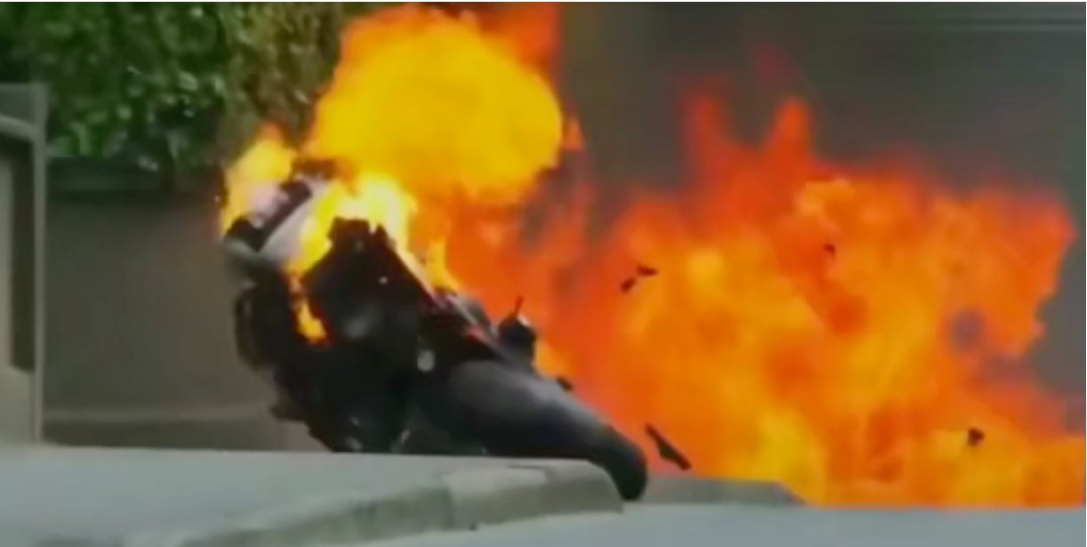 ����TT������ҵ�һ����˭ ����TT������������ �����ʸ���