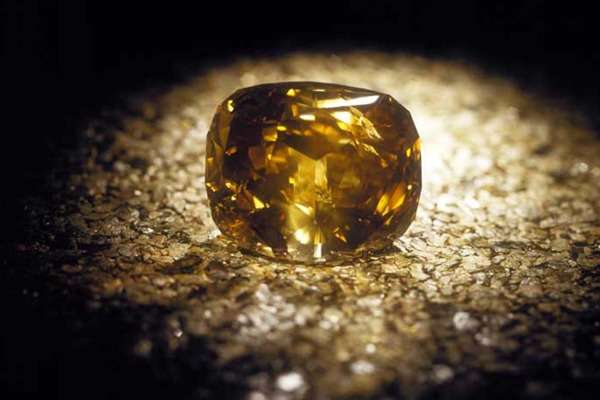 ������ʯ���Ĳ��������ĸ� �ִ�����������ʯ��ָ��ʲô