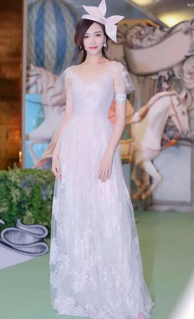 ����Ϊʲô���Ҵ���ȹ ������Ϊ��ǰ��������������Բ�����