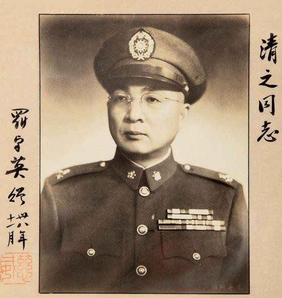 ��׿Ӣ��Ѧ���Ĺ�ϵ��� ��׿Ӣ�Ͷ��������˭����