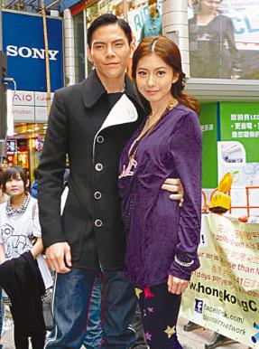 ������ǰŮ���Ƕ���˭ �̸��5���Ů������˭