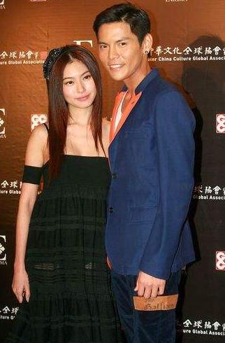 ������ǰŮ���Ƕ���˭ �̸��5���Ů������˭