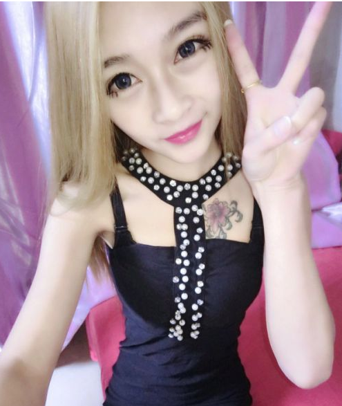 ��һ���ж���Ǯ ��һ��ǰ���м���Ů����