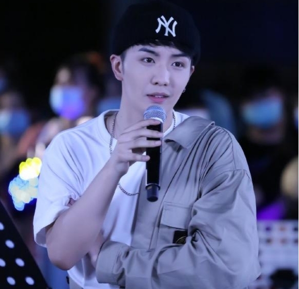 ������Ͽ��ִ�Ӫ����һ�� ����������һ���Ա�ͼ