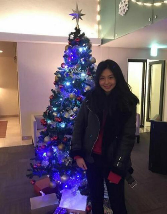 ������Ů�����½����ع� 15��������������Ц����������