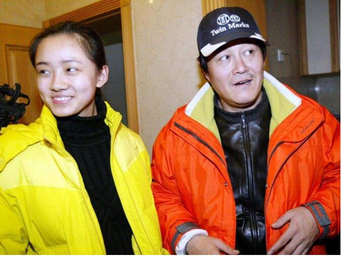 孟真离开赵本山了吗为什么不出现了 孟真丈夫齐俊盛资料