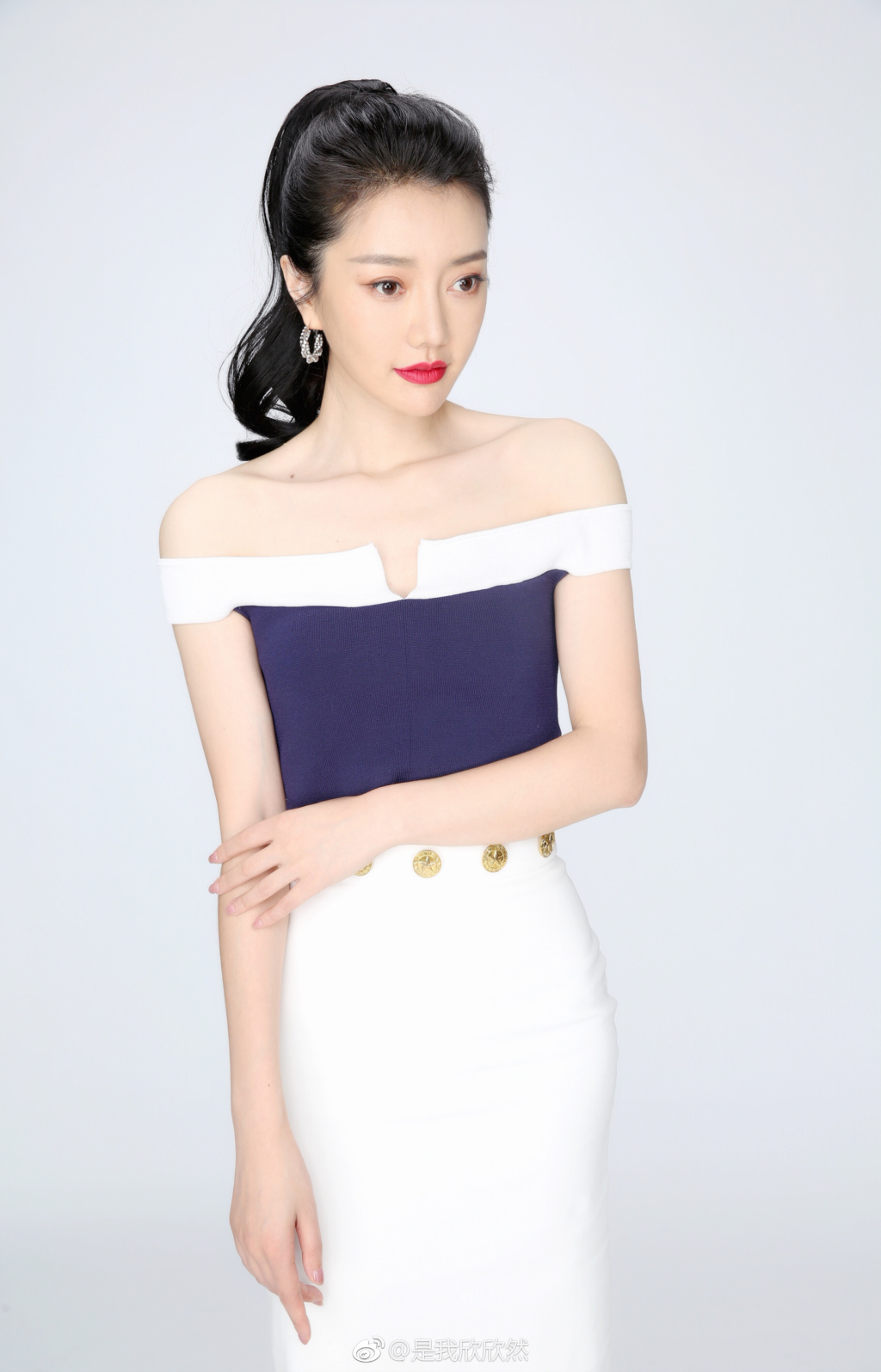 ����������Ȼ��һ������� ������������˭