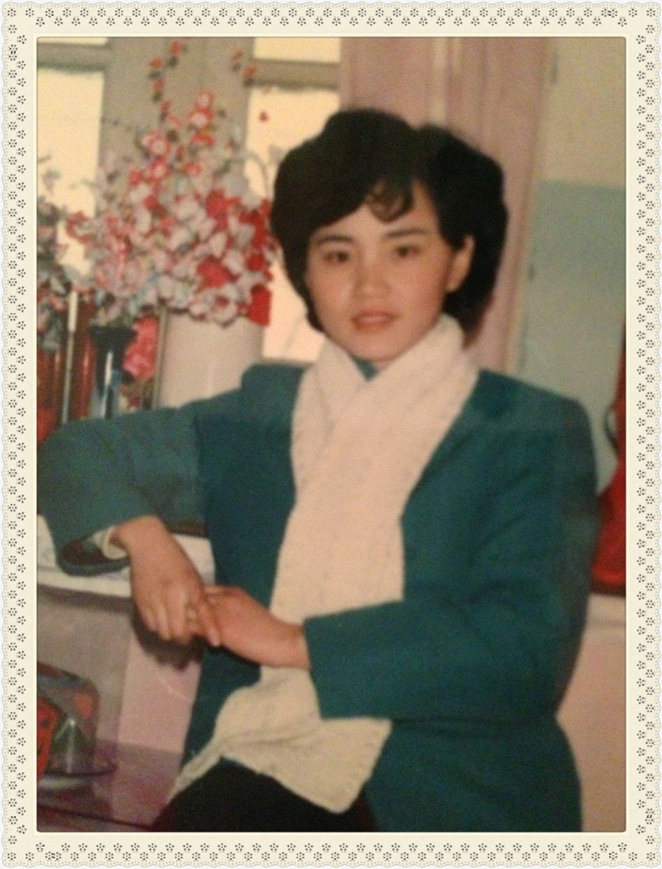 ��һ���Ϲ�����С�����ǰ����� ��һ�����ڱ����˵���Ƭ