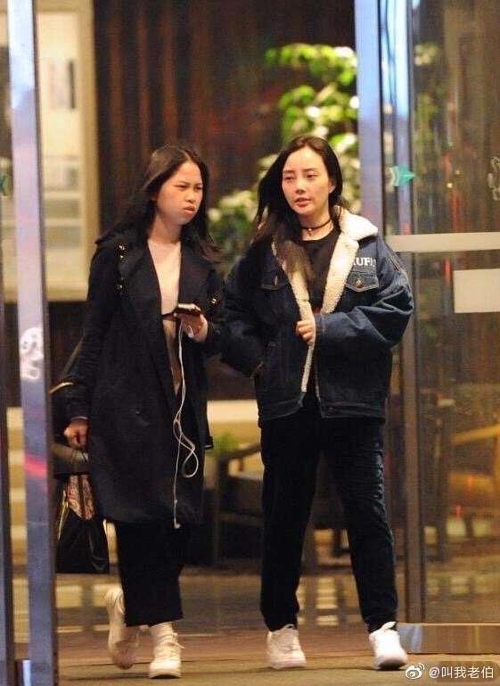 李小璐最想消毁的照片 平西王、平嘻王、万宝璐是什么梗呢