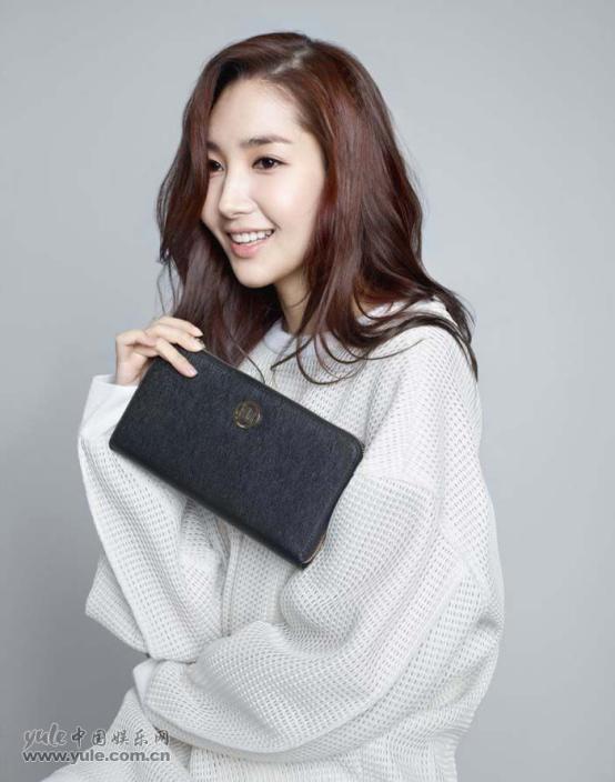 ����Ӣ����ѽ�Ա�ǰ�� �����֮ǰ�����ı仯̫����