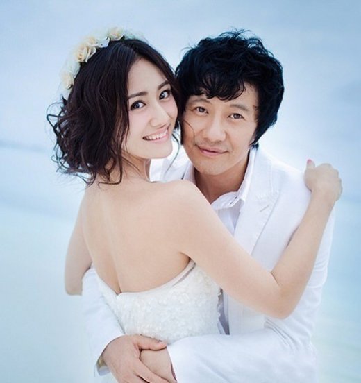 刘芸和郑钧怎么认识的 刘芸郑钧有几个孩子