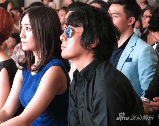 刘芸和郑钧怎么认识的 刘芸郑钧有几个孩子