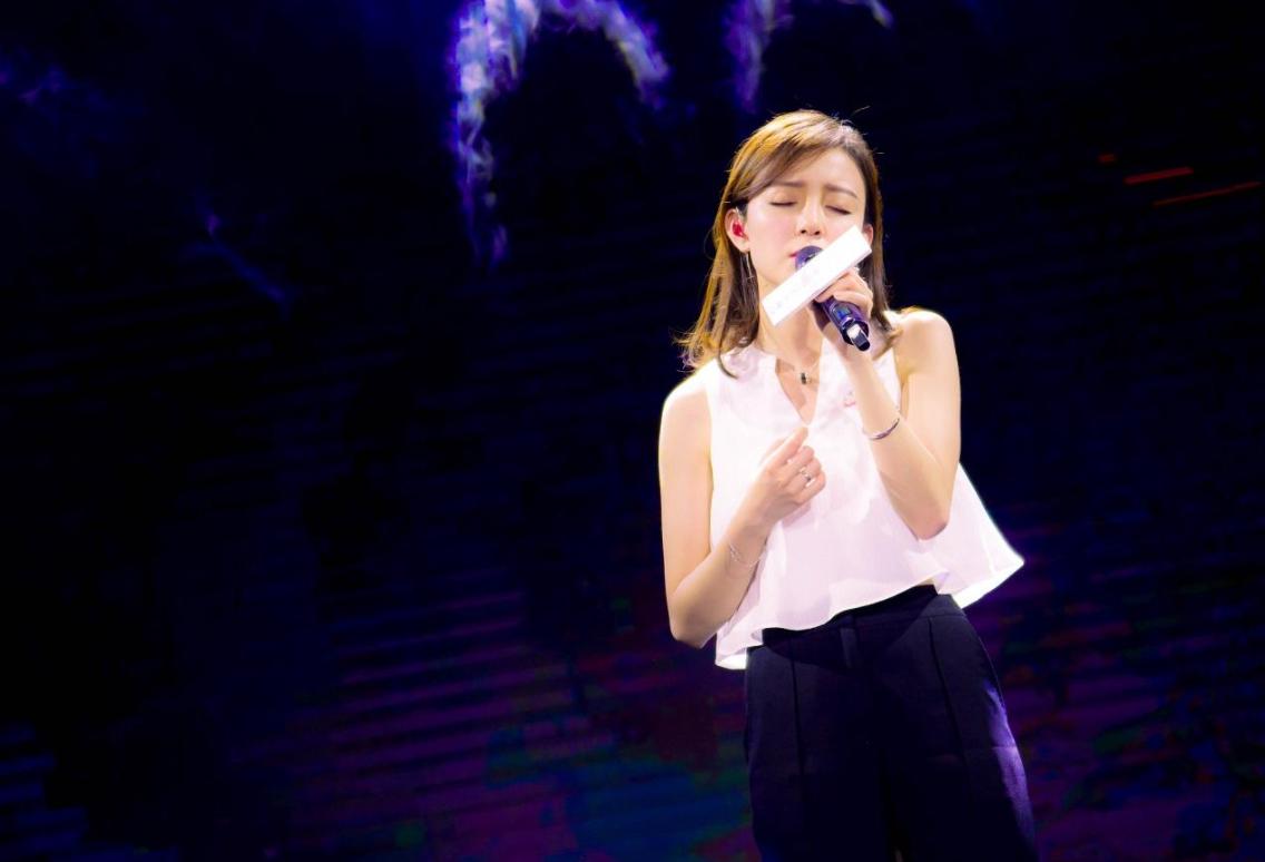 ��С����֣���ﳪ�ĸ���ʲô��Ŀ�� ����ƽ����ʲô��ϵ