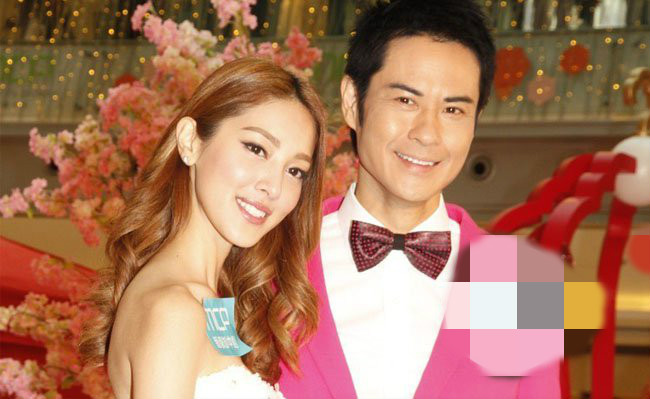 郑嘉颖与女友同居 女友陈凯琳背景惊人脖子现吻痕遭调侃