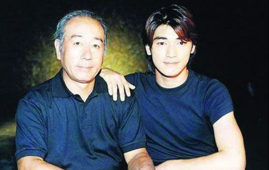 ��������Ĺ��� �������ձ���ĸ������̨����