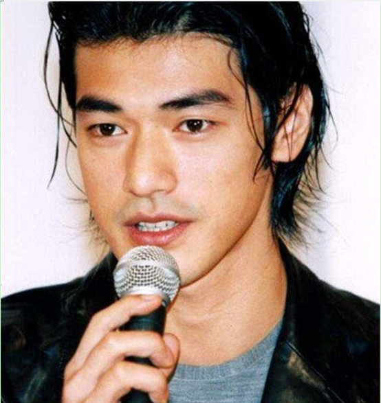 ��������Ĺ��� �������ձ���ĸ������̨����