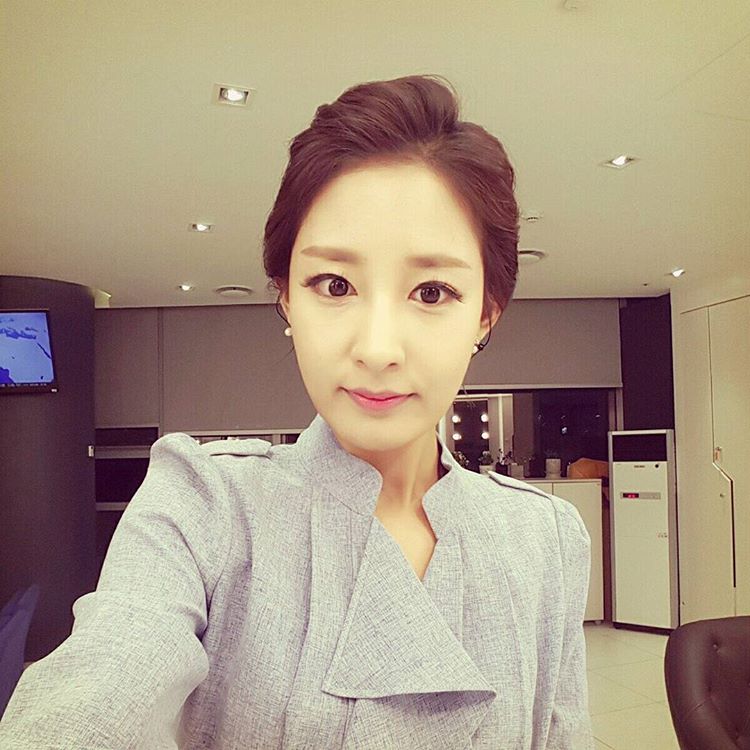 ��������Ӳ���Ȥ�� ��Ȼ˵�ܵ��Ӳ����Ǹ���