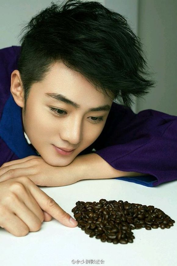 ����Ⱥ�����ӵ���Ƭ ����˵����Ⱥ��gay