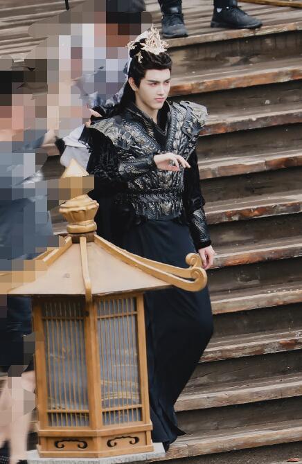 ̤�ɾ���īȼī��ʦ��һ������ ̤�ɾ������