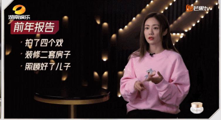 ��ܿ����ͻ�������ǰŮ���� ���ڳ˷�����˵��ʲô