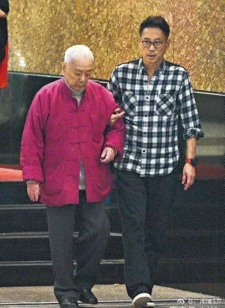 �������Ƕ�����Ϊɶ��ô�� �����ཫ���ֶܷ���Ǯ