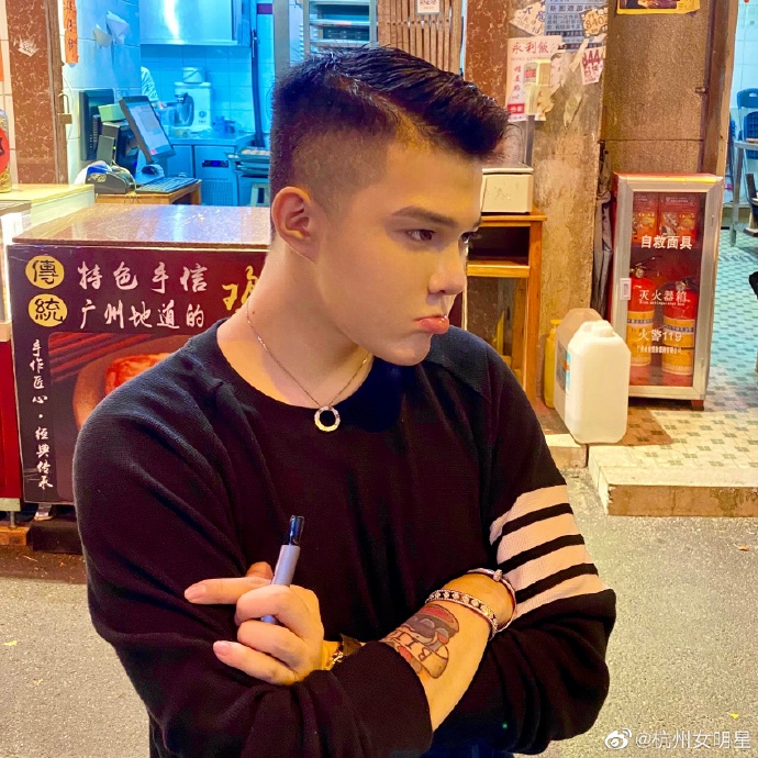 ������bingo�������� ���еĻ���Ů��