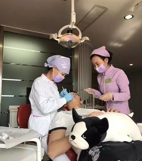 孙杨牙齿矫正用的什么技术 孙杨现在结婚了吗