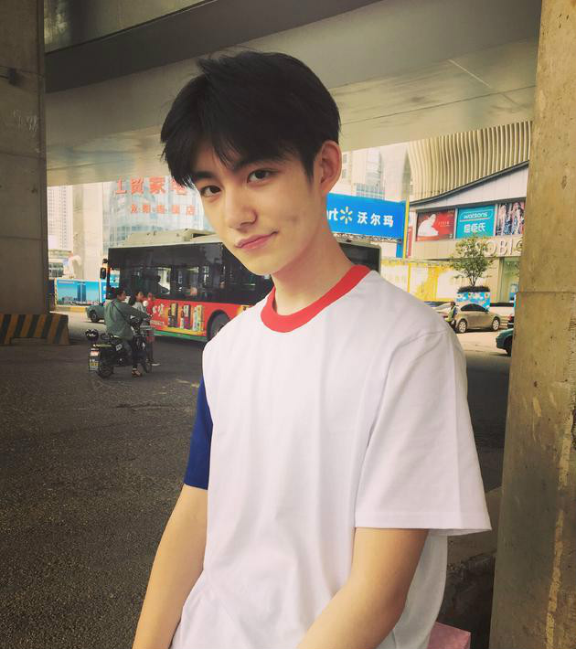 �����˷������ƶ�ǰŮ�� �������������һ�ж������Ե����ݵ�