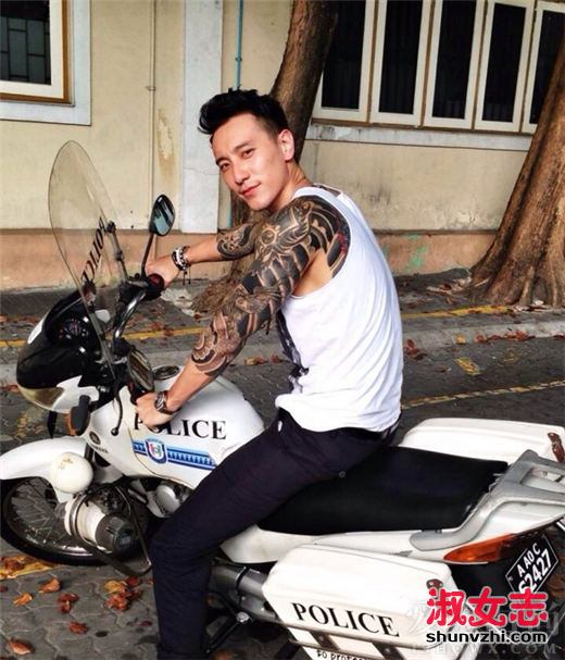 ��������������զ���� ������Ϊʲô�ǵ�һ˧